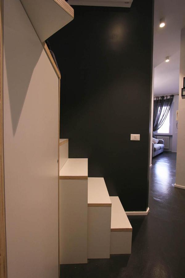Appartamento Stylish & Cosy House At Fair Milano Esterno foto