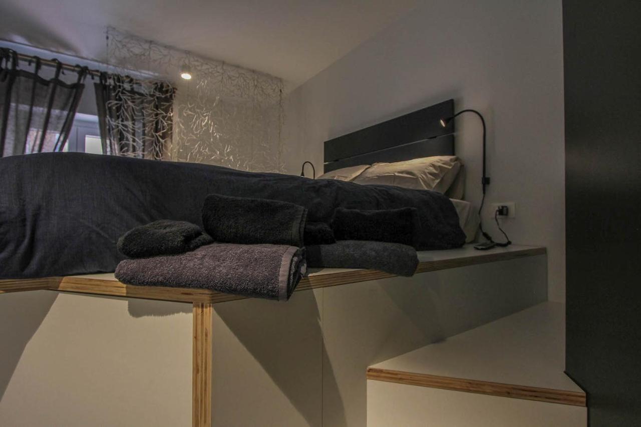 Appartamento Stylish & Cosy House At Fair Milano Esterno foto