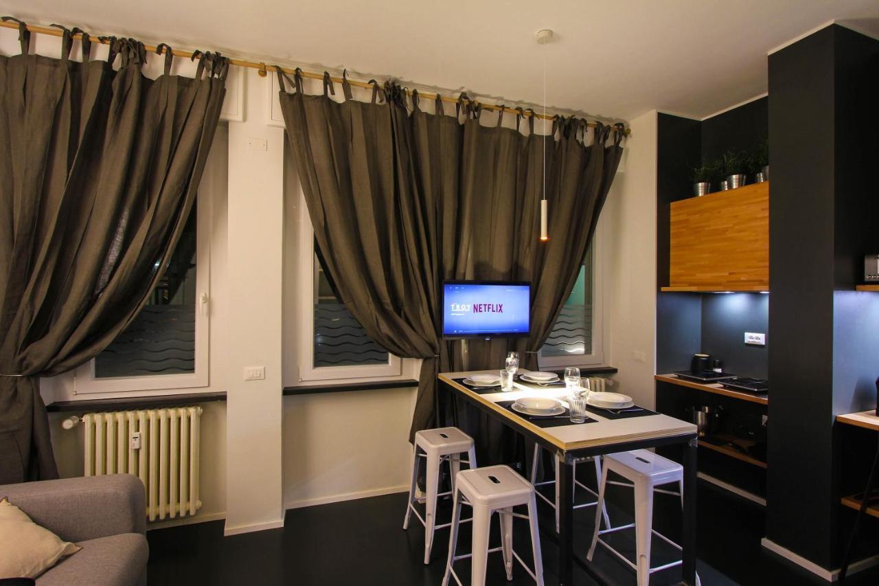 Appartamento Stylish & Cosy House At Fair Milano Esterno foto